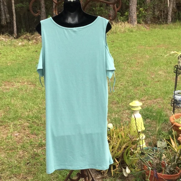🌴NWOT Fashion Cold Shoulder Mint Green Cool Dress Must Have 🌴 - Picture 5 of 10